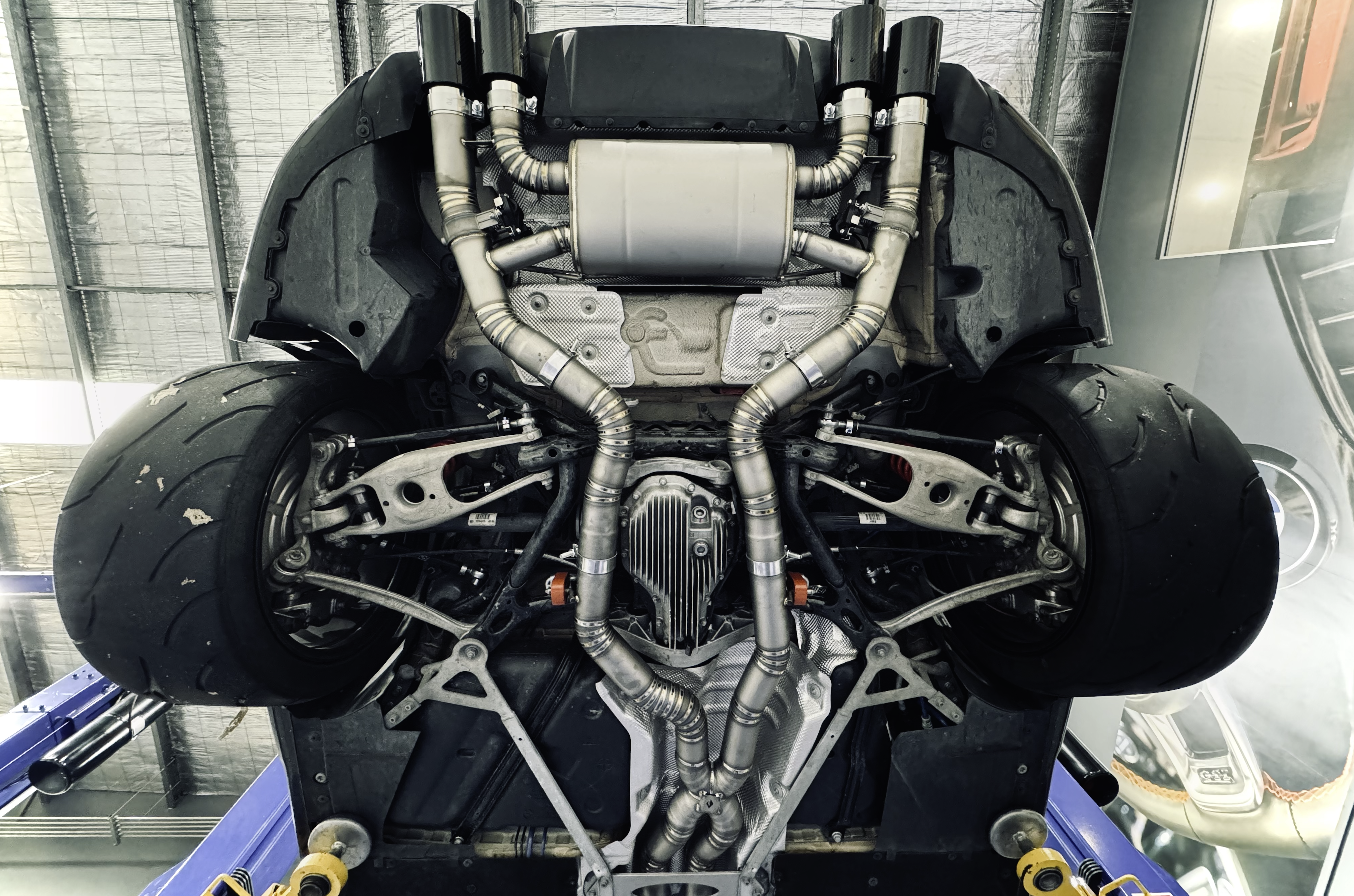 BMW TUNING: On the dyno with a BMW M2 Competition – Black (F87 LCI)